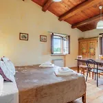 Casa de Férias Lovely In With Wifi Montone (Umbria)