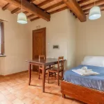 Casa de Férias Lovely In With Wifi Montone (Umbria)