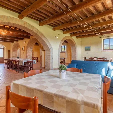 Pet Friendly In With Swimming Pool Montone (Umbria)
