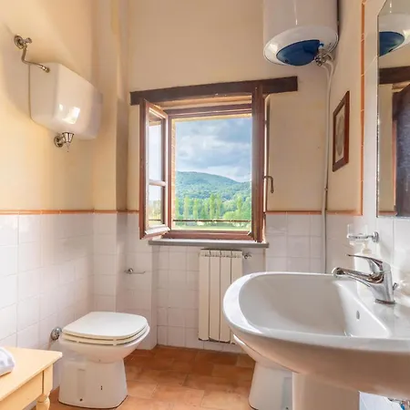 Lovely In With Wifi Сasa de vacaciones Montone (Umbria)