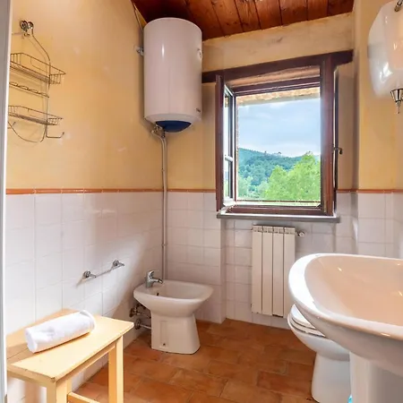 Lovely In With Wifi Сasa de vacaciones Montone (Umbria)